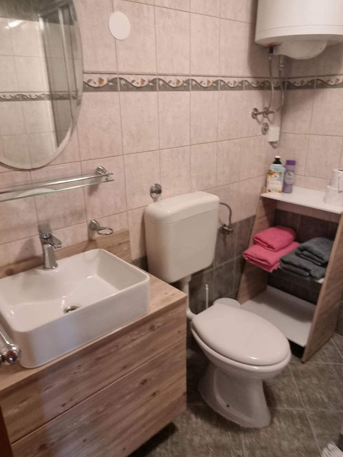 Apartment N&M Omišalj Eksteriør bilde